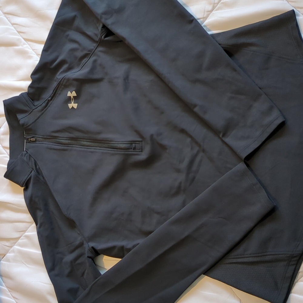 Under armour heat gear long sleeve half zip running shirt